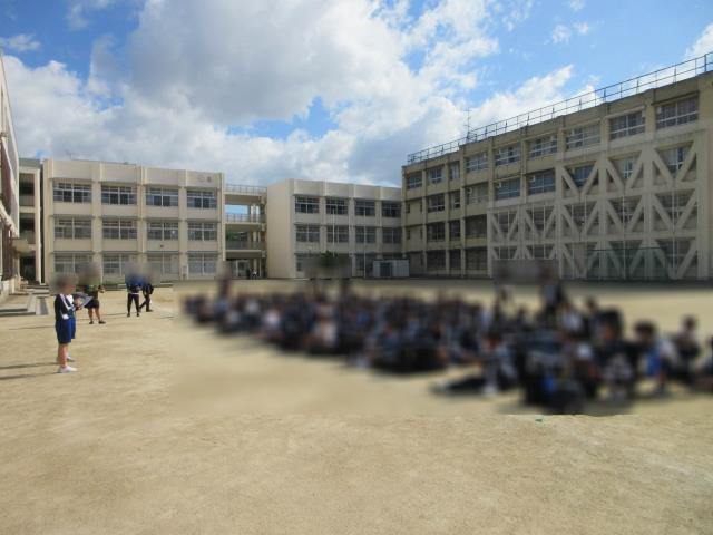東大阪市立上小阪中学校-トップページ